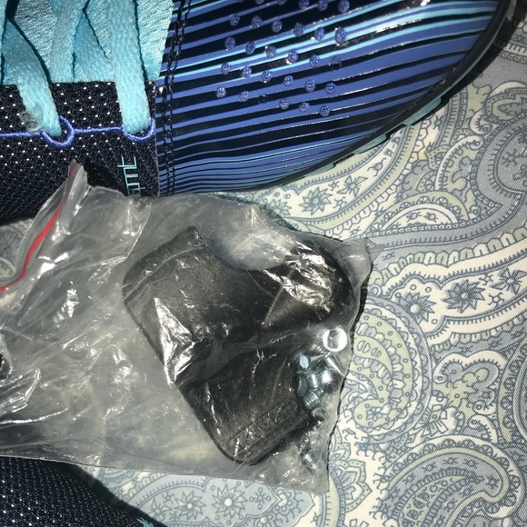 Unisex Under Armour Blue Cleats - Picture 5 of 5